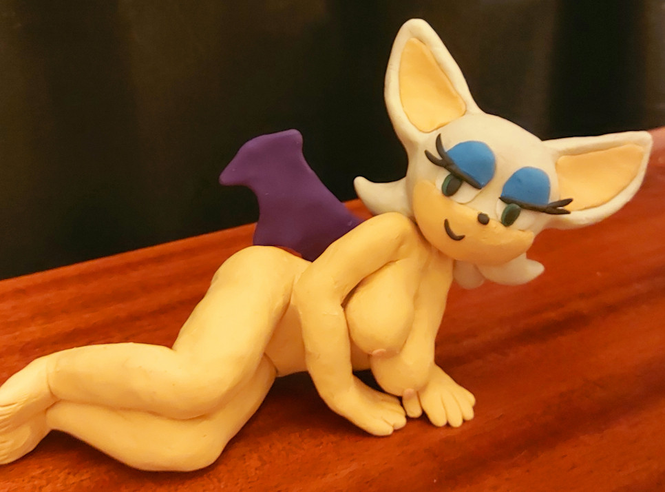 Rouge The Bat (Sega) Rule 34 Image