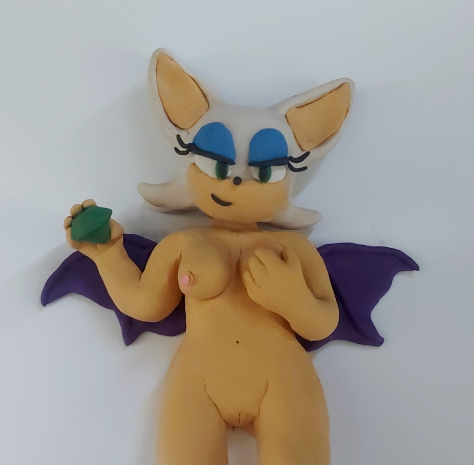 Rouge The Bat (Sega) Rule 34 Image