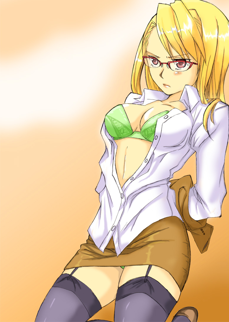 Riza Hawkeye (Fullmetal Alchemist) Rule 34 Image