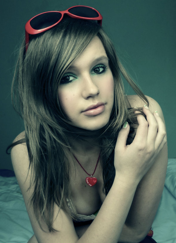 Brown Eyes Rule 34 Image