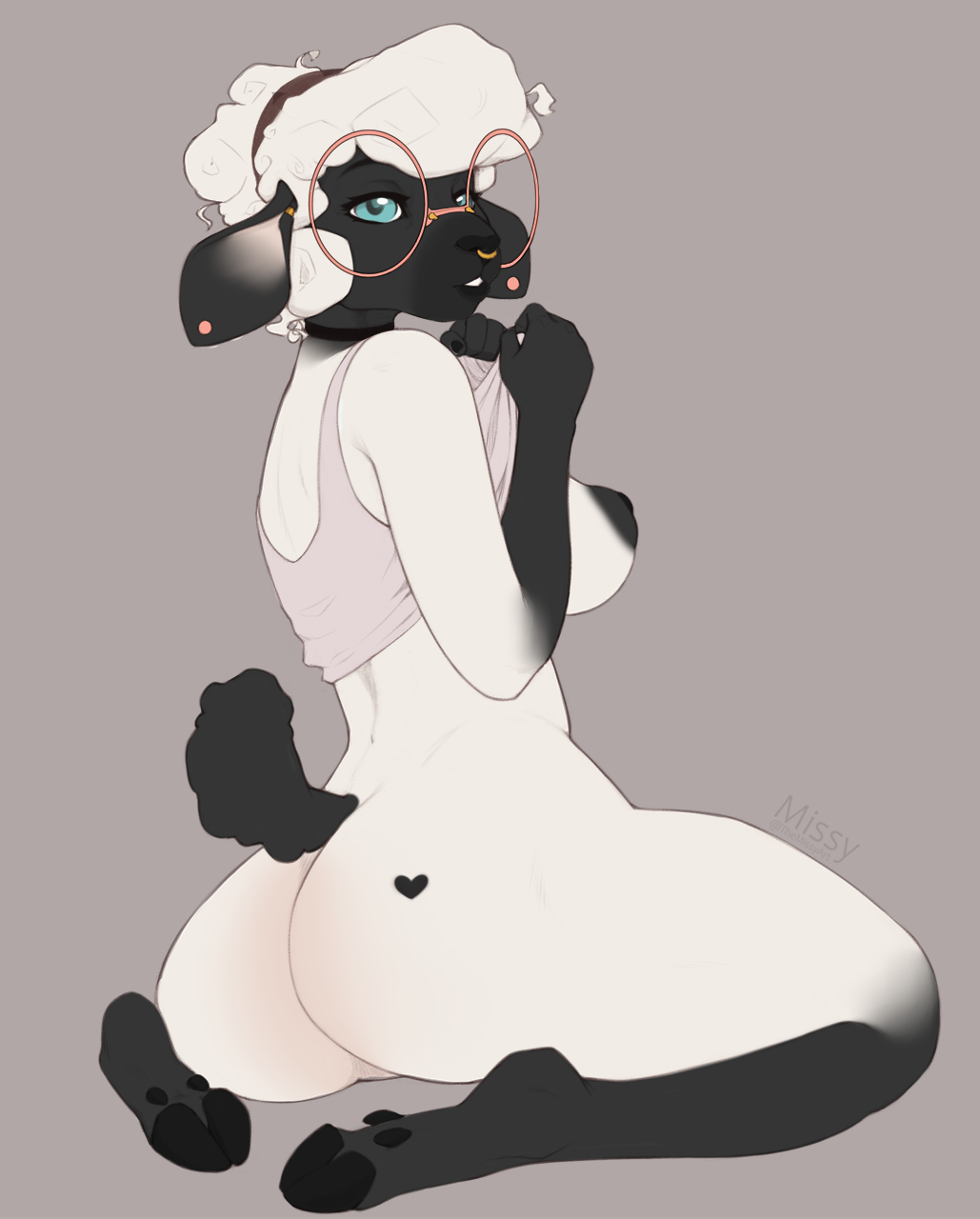 Gloves (Marking) Rule 34 Image