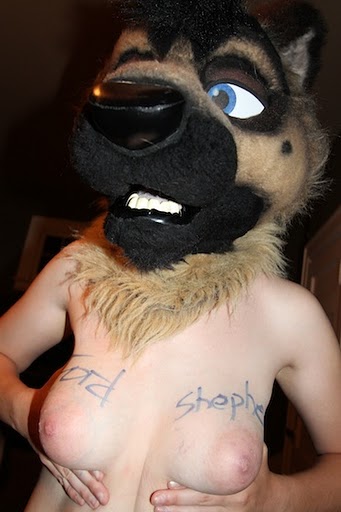 Blue Eyes Rule 34 Image