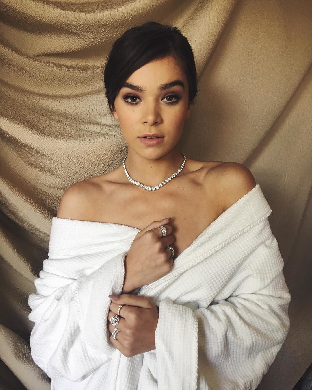Hailee Steinfeld Rule 34 Image