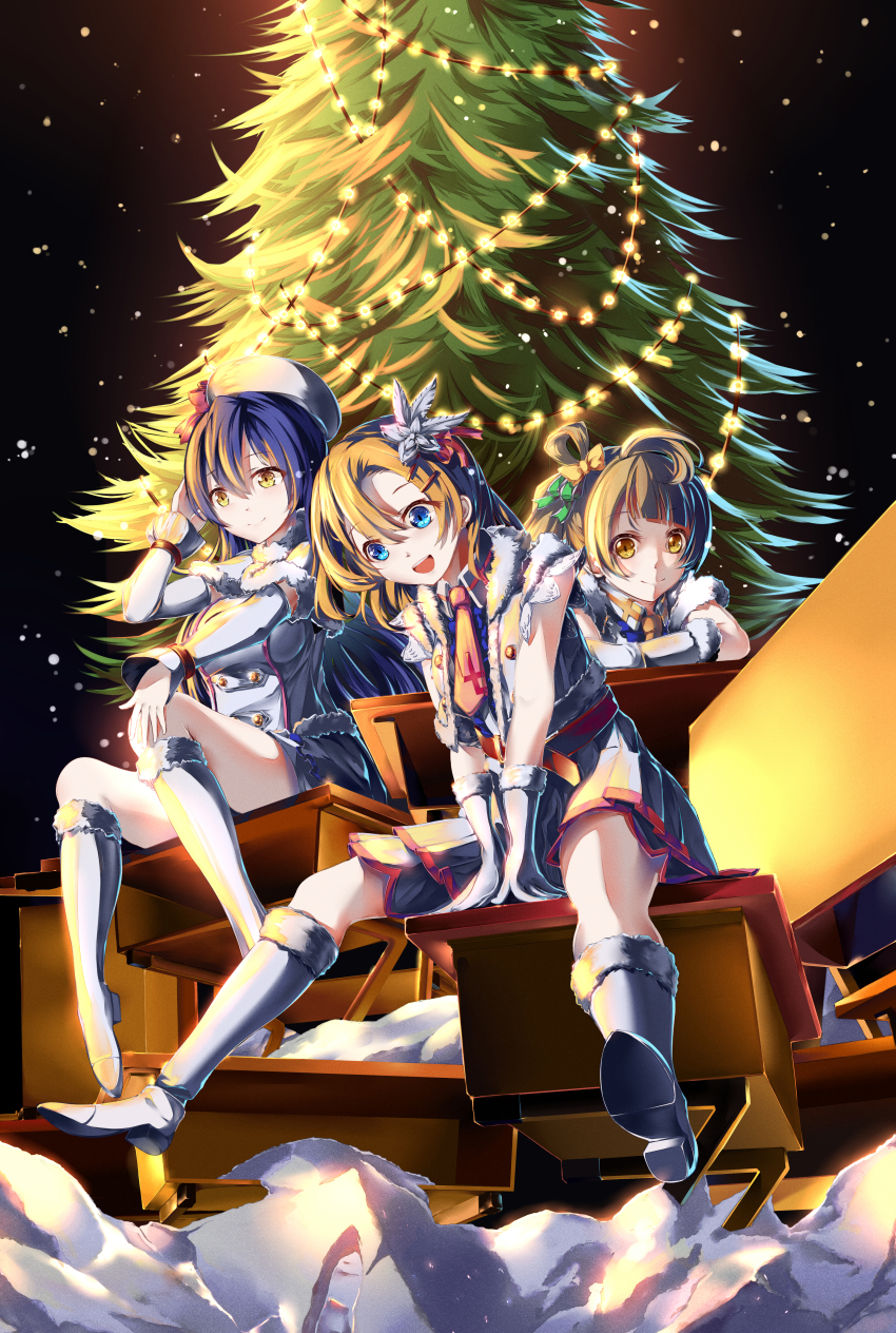 Minami Kotori (Christmas) Rule 34 Image