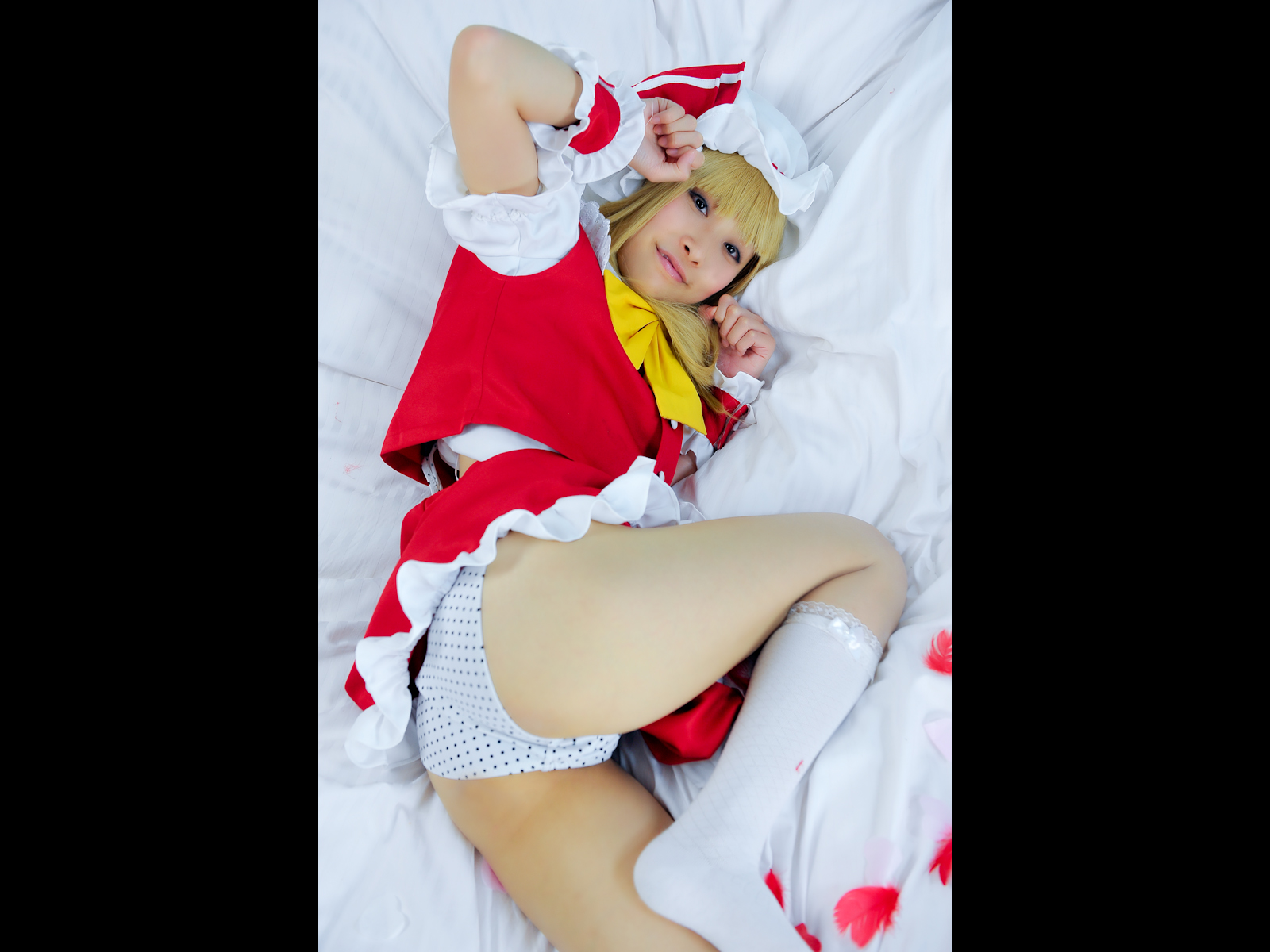 Flandre Scarlet (Touhou) Rule 34 Image