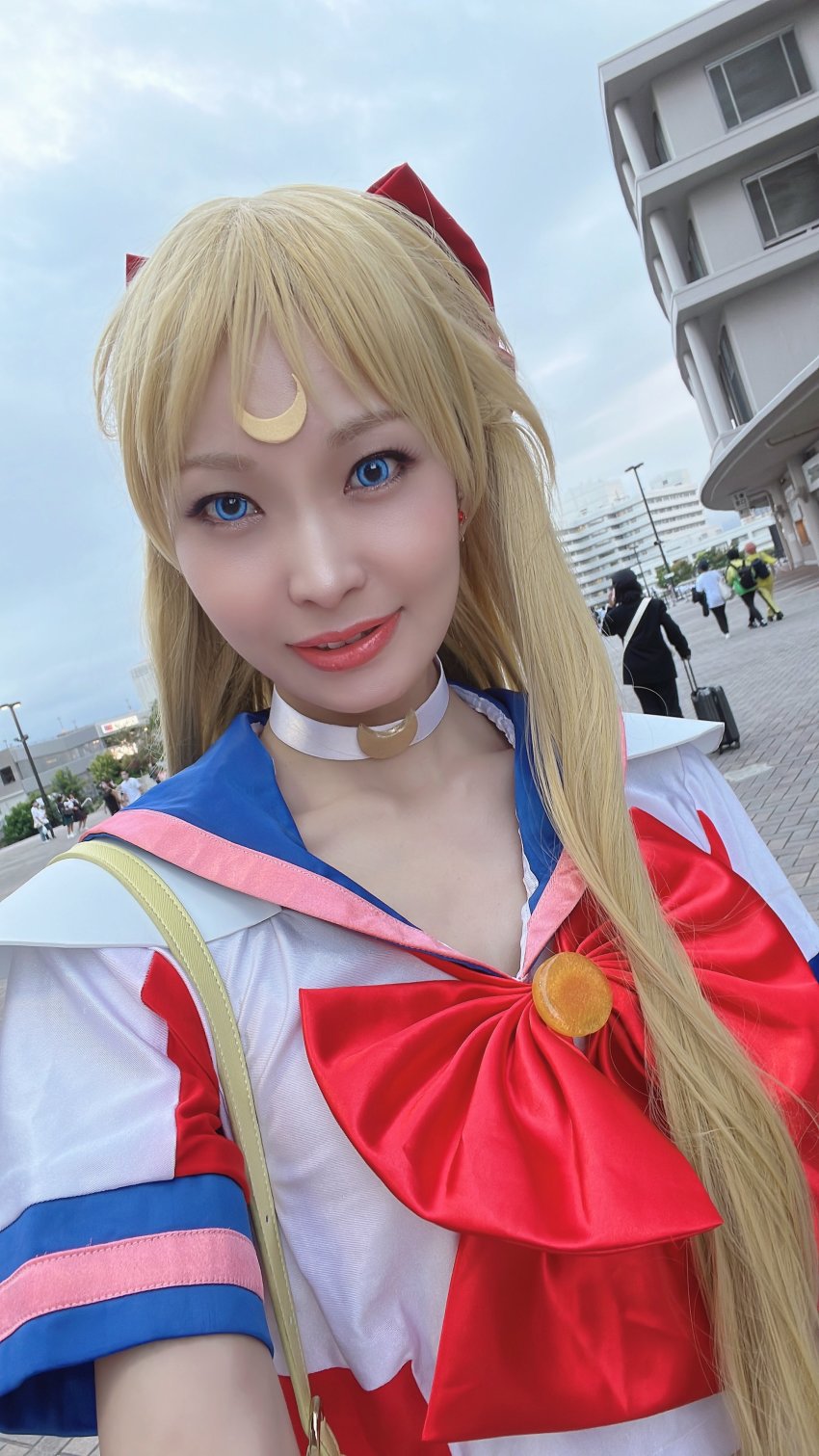 Sailor V (Aino Minako) Rule 34 Image